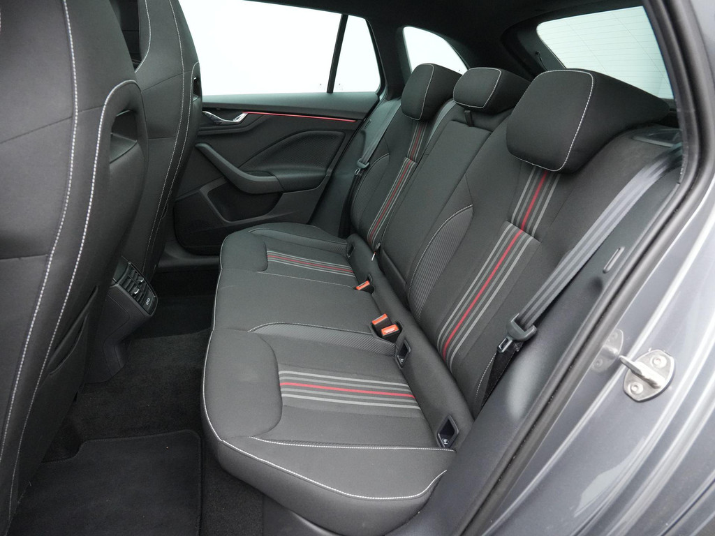 ŠKODA Scala (HKG94S) met abonnement