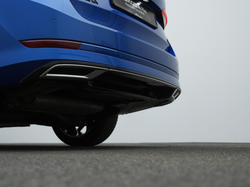 ŠKODA Octavia (KJK18J) met abonnement