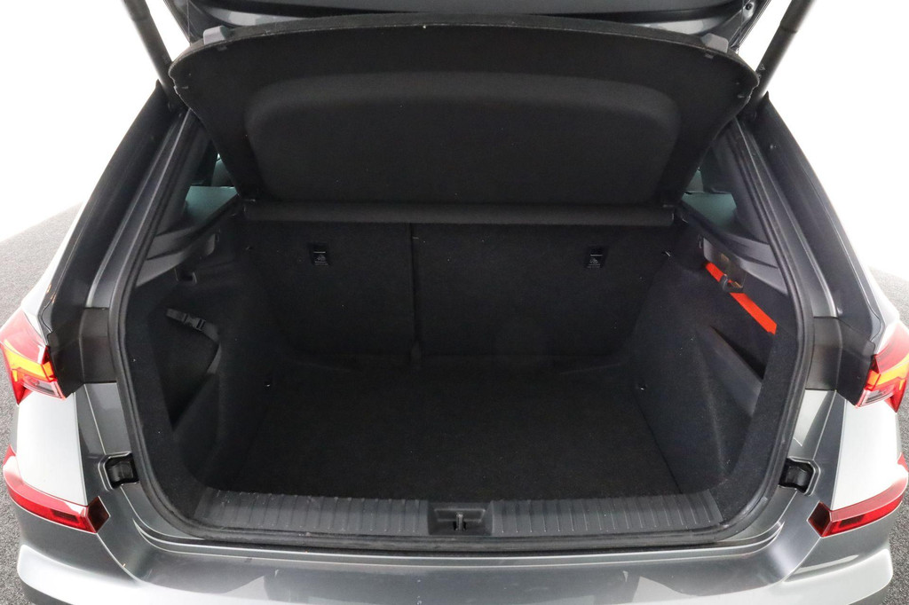 ŠKODA Kamiq (GTP34F) met abonnement
