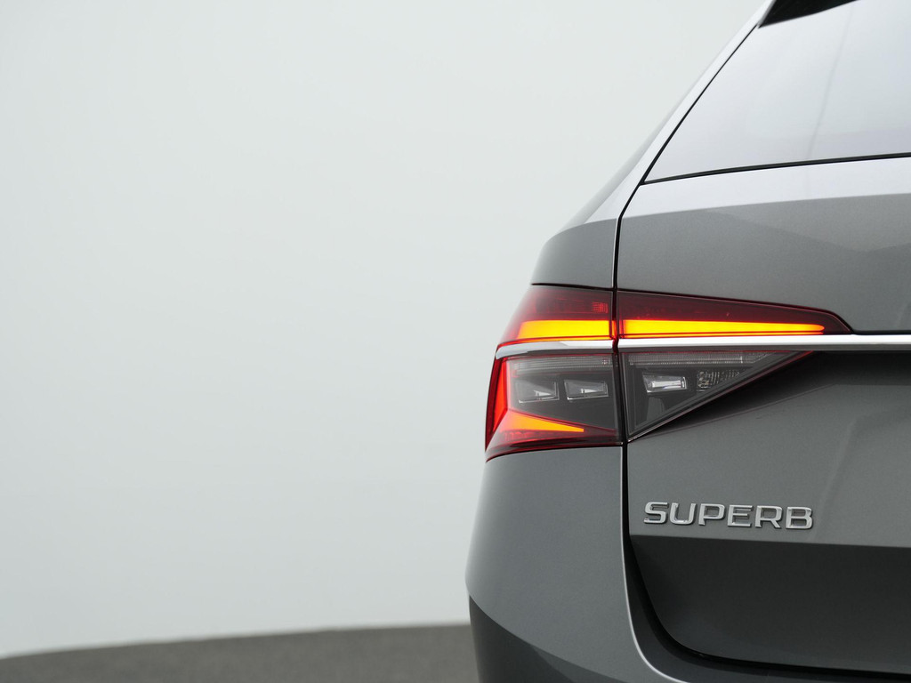 ŠKODA Superb (KGP31R) met abonnement