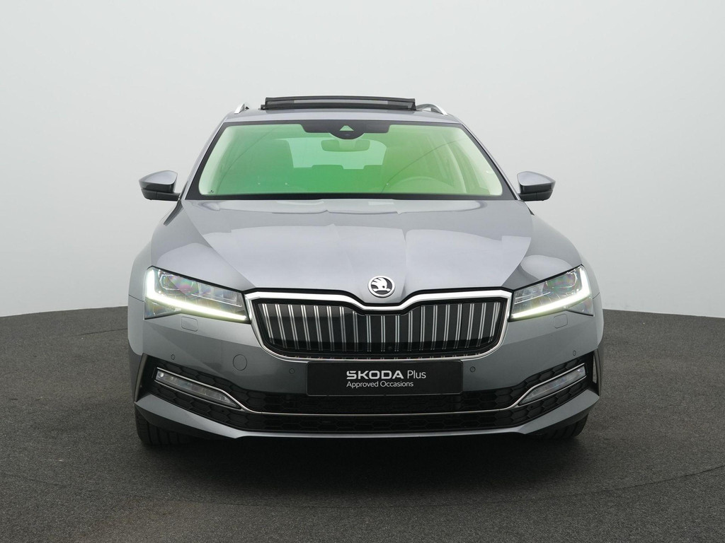 ŠKODA Superb (KGP31R) met abonnement