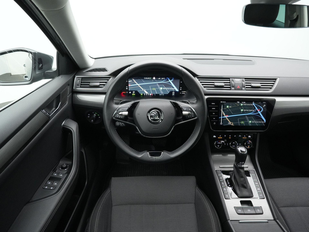 ŠKODA Superb (KGP31R) met abonnement