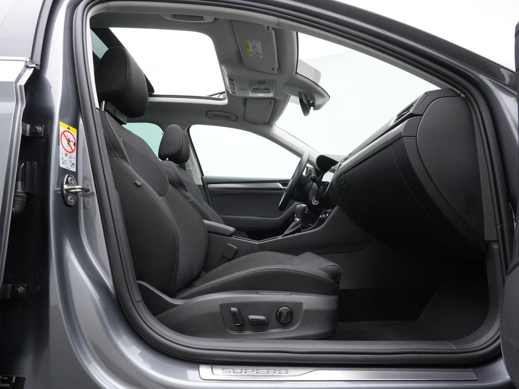 ŠKODA Superb (KGP31R) met abonnement