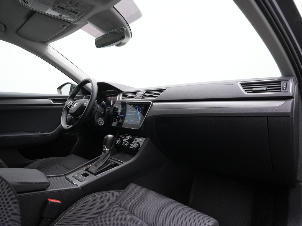 ŠKODA Superb (KGP31R) met abonnement