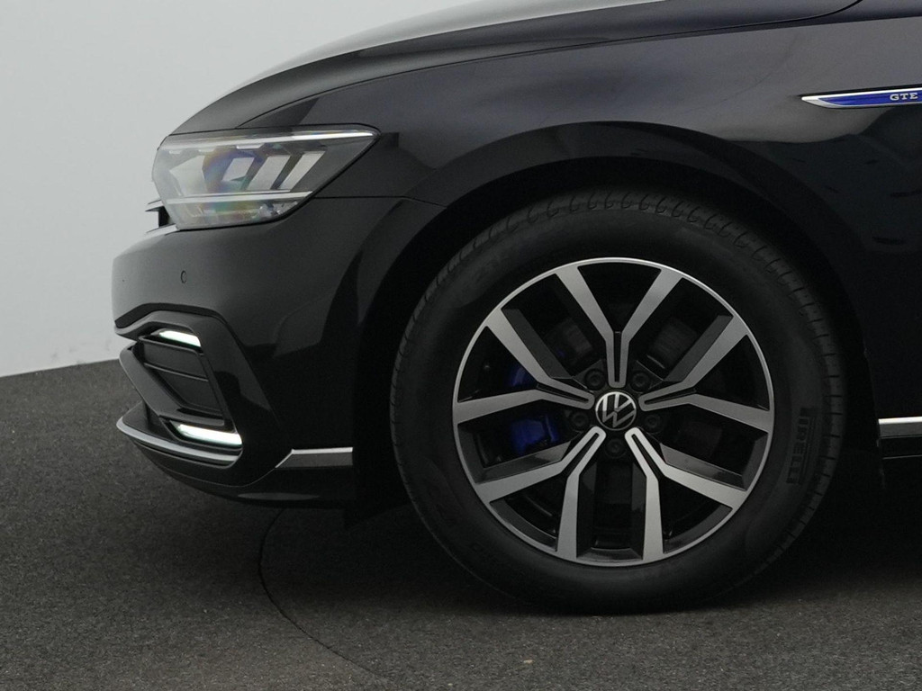 Volkswagen Passat (KJX99D) met abonnement