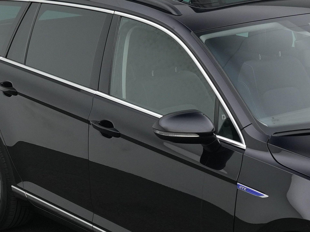 Volkswagen Passat (KJX99D) met abonnement