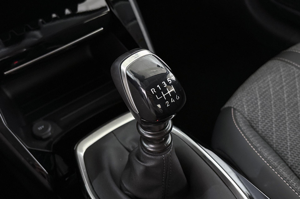 Peugeot 208 (KFP80N) met abonnement