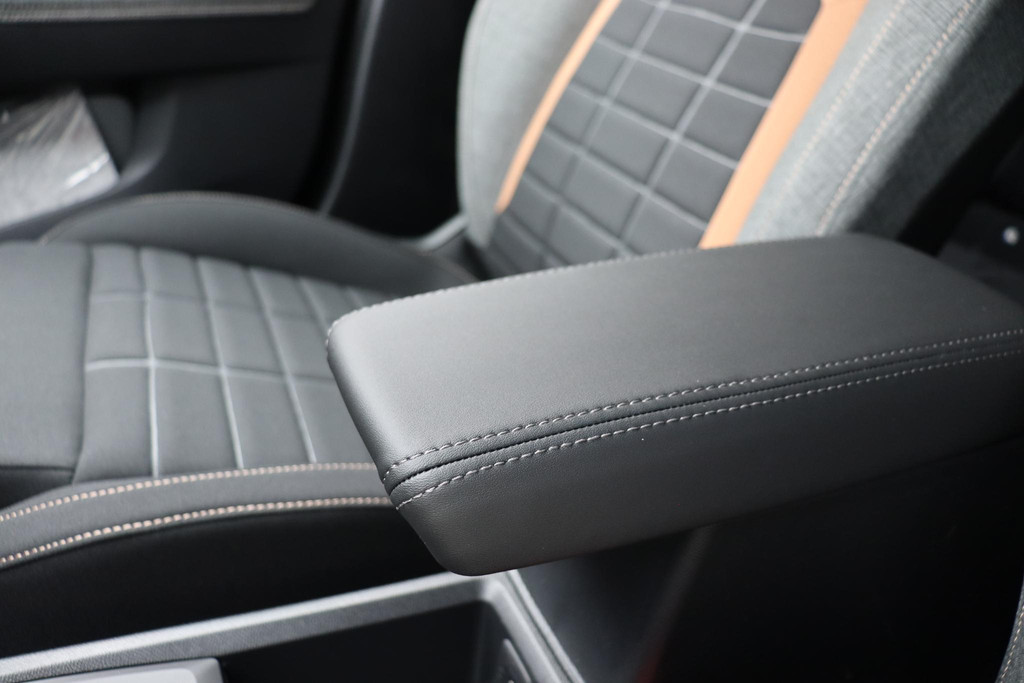 Citroën C3 Aircross (KKJ82G) met abonnement