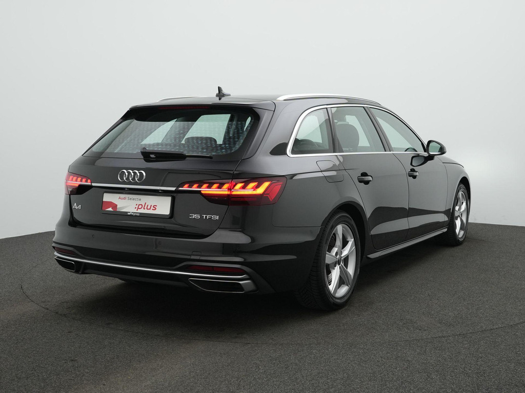 Audi A4 (T711SR) met abonnement