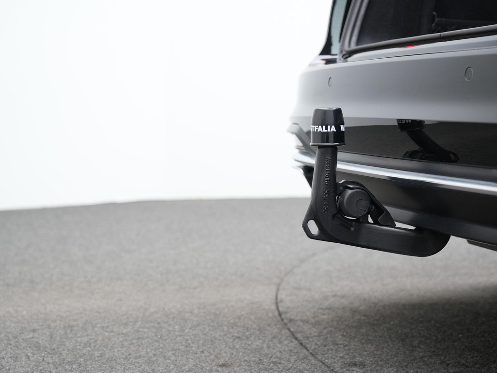 Audi A4 (T711SR) met abonnement