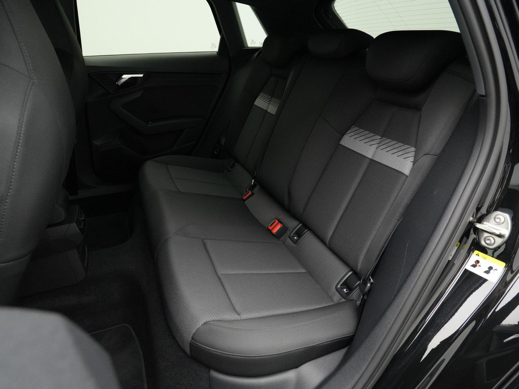 Audi A3 (HRH76Z) met abonnement