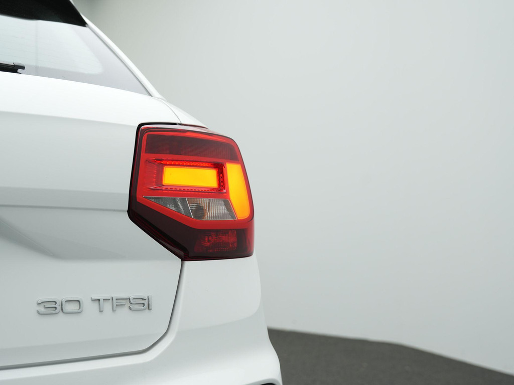 Audi Q2 (T152DD) met abonnement