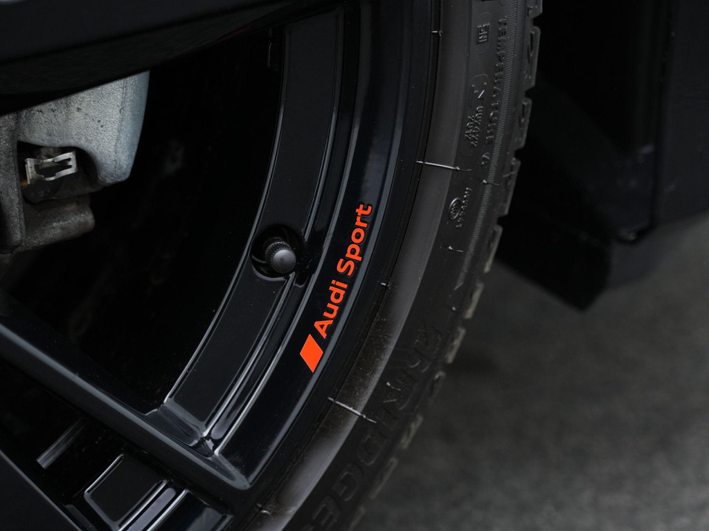 Audi A3 (KFJ84H) met abonnement