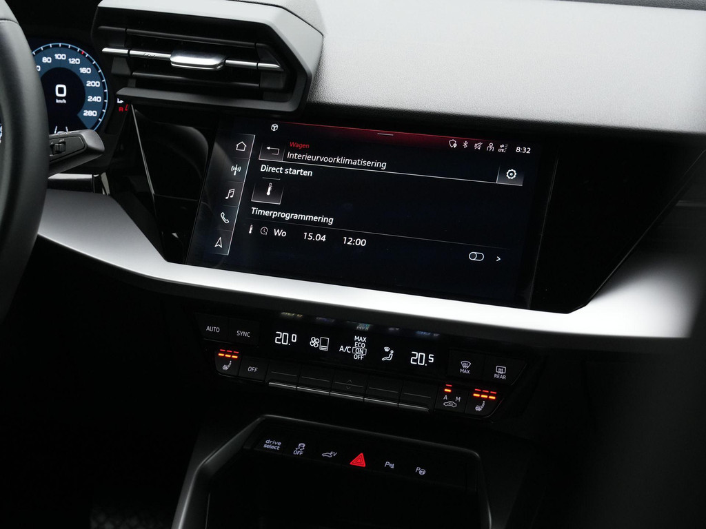Audi A3 (KFJ84H) met abonnement