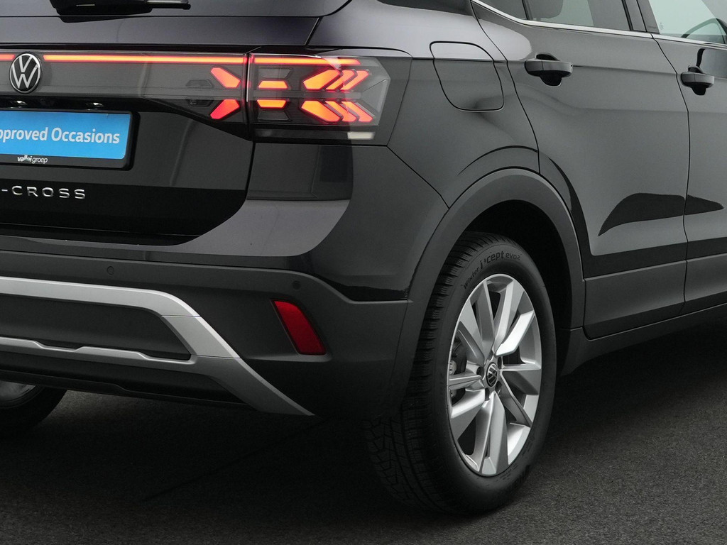 Volkswagen T-Cross (JLJ93D) met abonnement