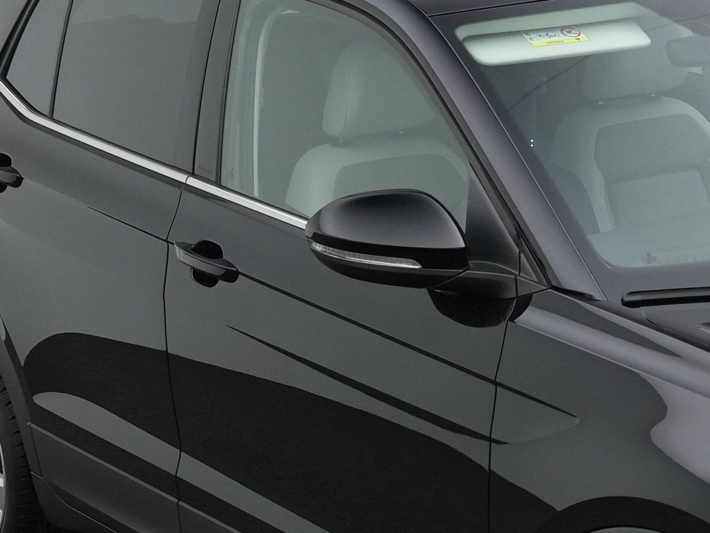 Volkswagen T-Cross (JLJ93D) met abonnement