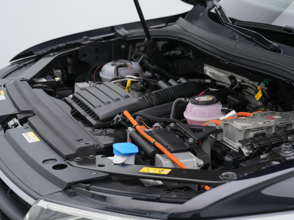 Volkswagen Tiguan (JVB30R) met abonnement