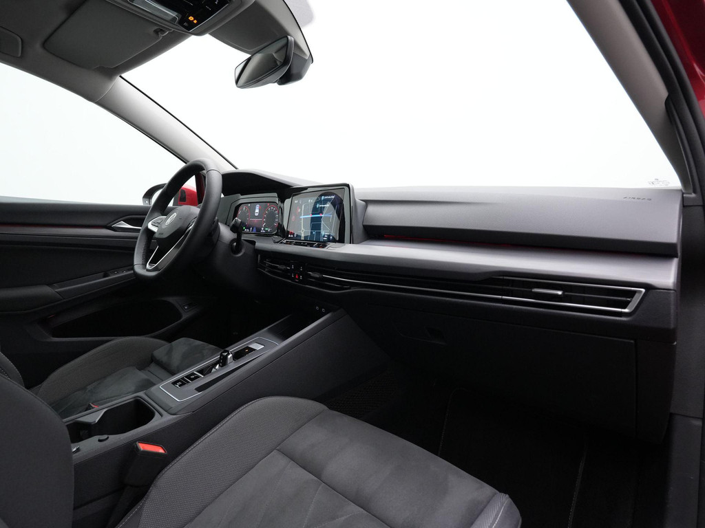 Volkswagen Golf (KJV49X) met abonnement