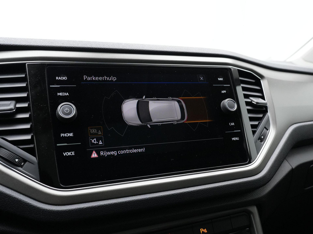 Volkswagen T-Roc (N256XB) met abonnement