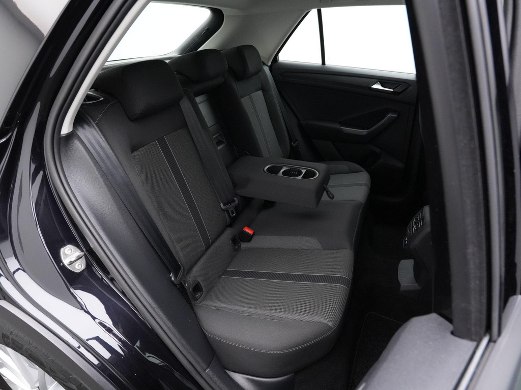 Volkswagen T-Roc (R901ZJ) met abonnement