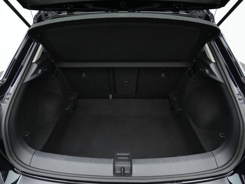 Volkswagen T-Roc (R901ZJ) met abonnement