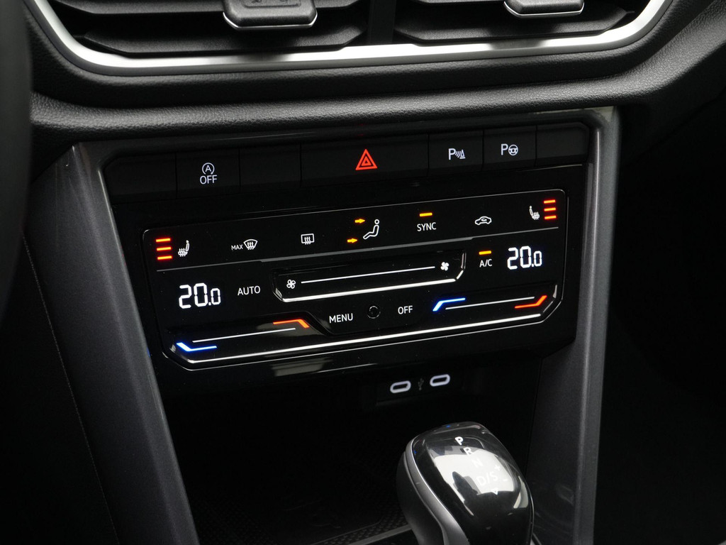 Volkswagen T-Roc (JGF66V) met abonnement