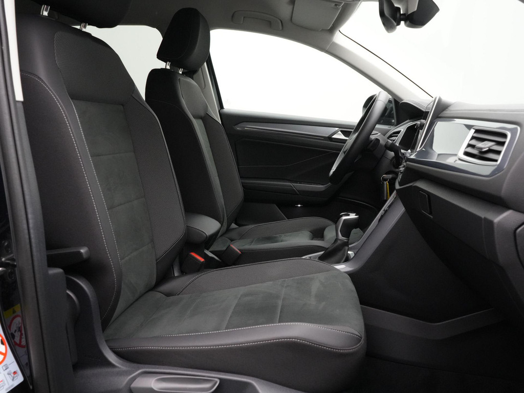 Volkswagen T-Roc (JGF66V) met abonnement