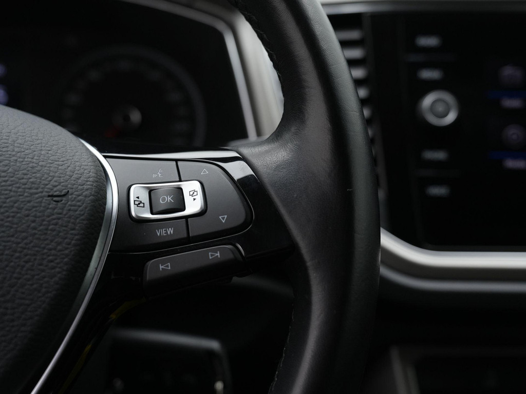 Volkswagen T-Roc (L021KP) met abonnement