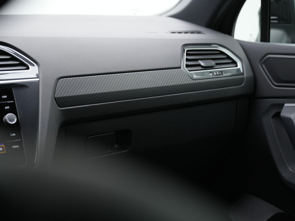Volkswagen Tiguan (KJJ70J) met abonnement