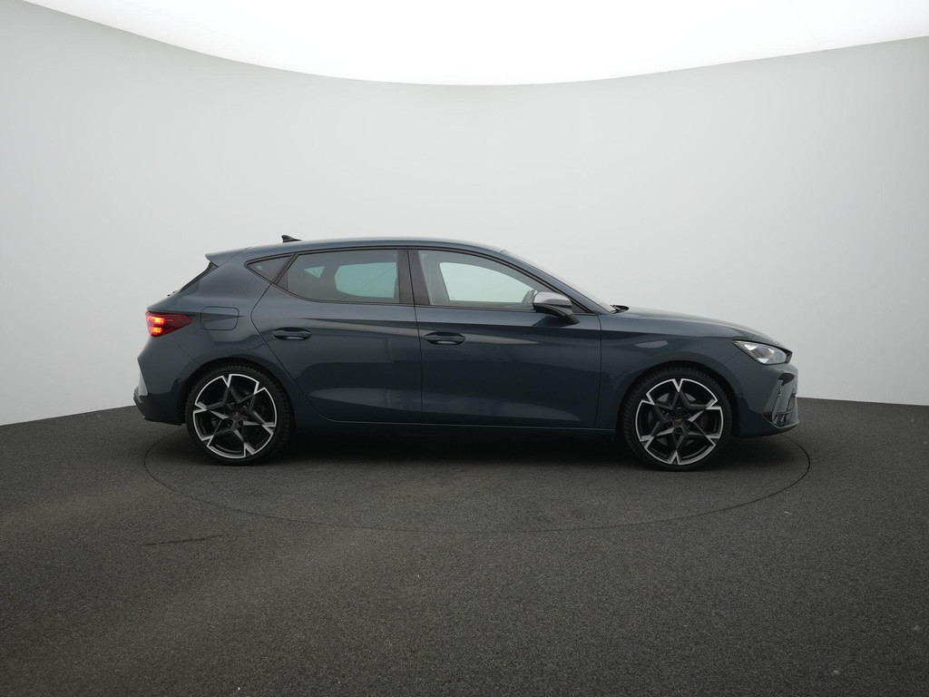 CUPRA Leon (HXB38V) met abonnement