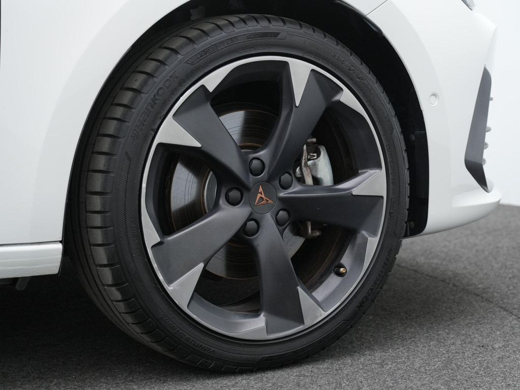 CUPRA Leon (JZZ72V) met abonnement