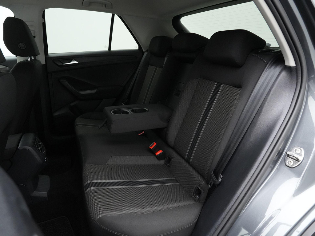 Volkswagen T-Roc (N828XL) met abonnement