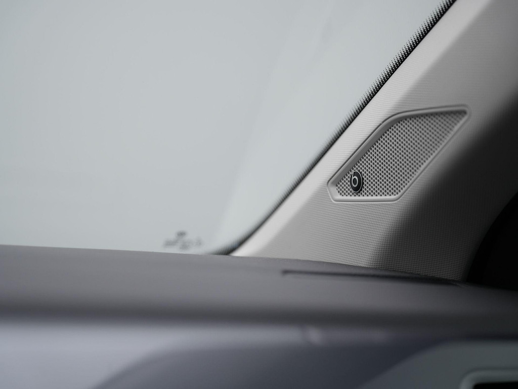 Volkswagen Polo (JTV77S) met abonnement