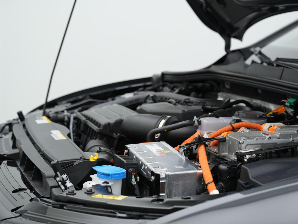 Volkswagen Golf (HTL24J) met abonnement