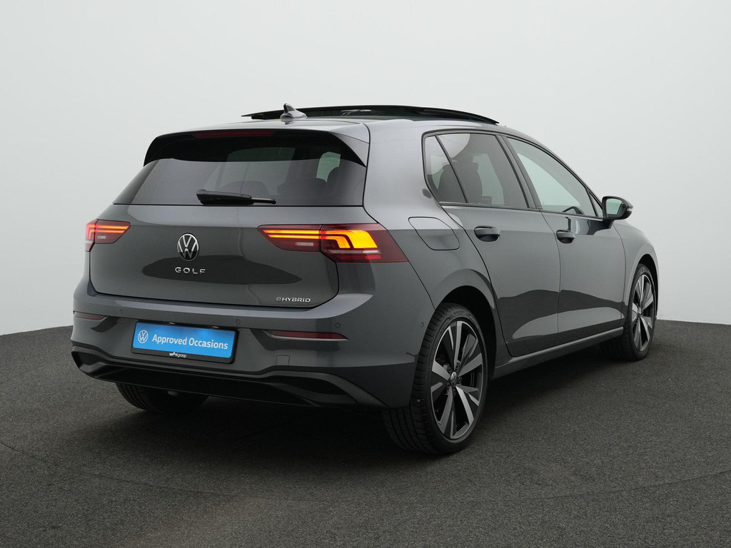 Volkswagen Golf (HTL24J) met abonnement