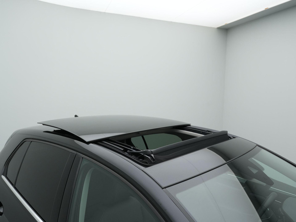 Volkswagen Golf (KJX19F) met abonnement