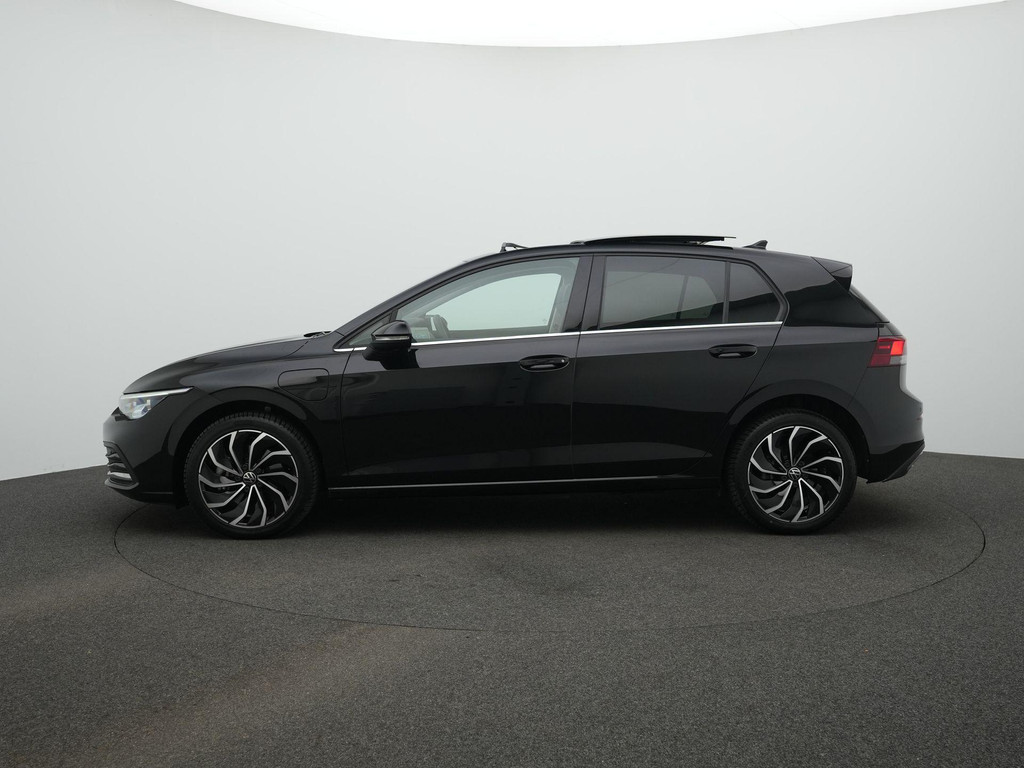 Volkswagen Golf (KJX19F) met abonnement