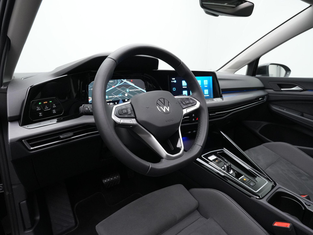 Volkswagen Golf (KJX19F) met abonnement