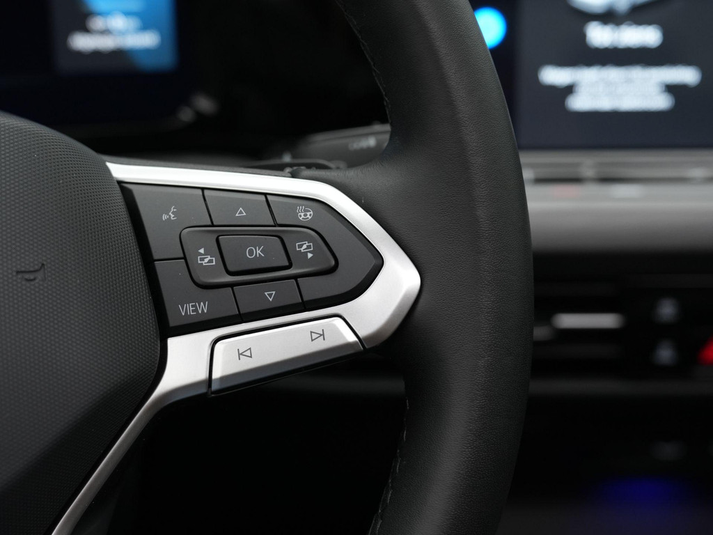 Volkswagen Golf (KJX19F) met abonnement