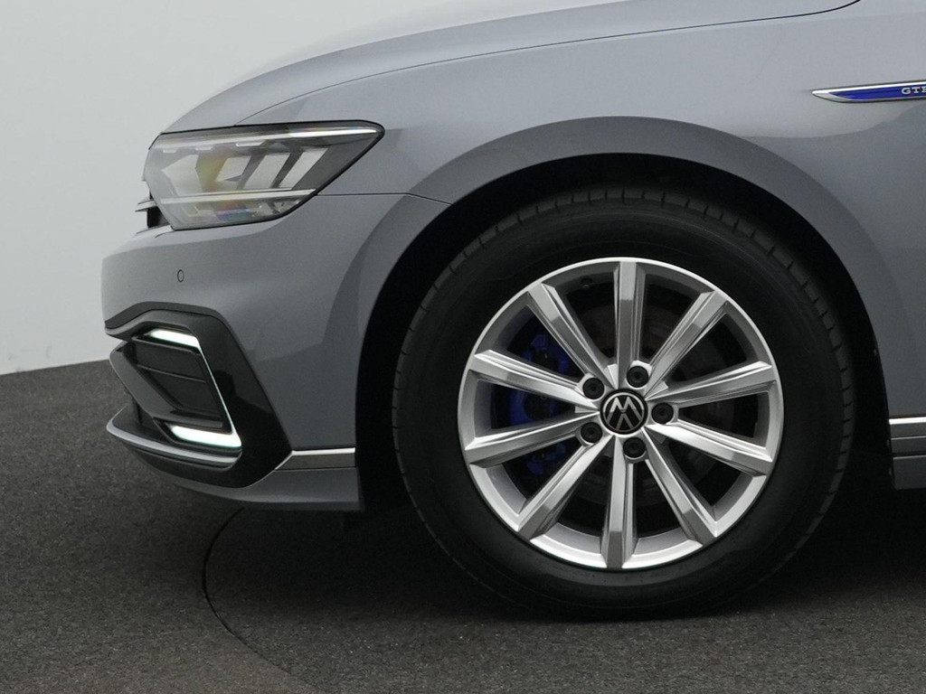 Volkswagen Passat (KJK05L) met abonnement