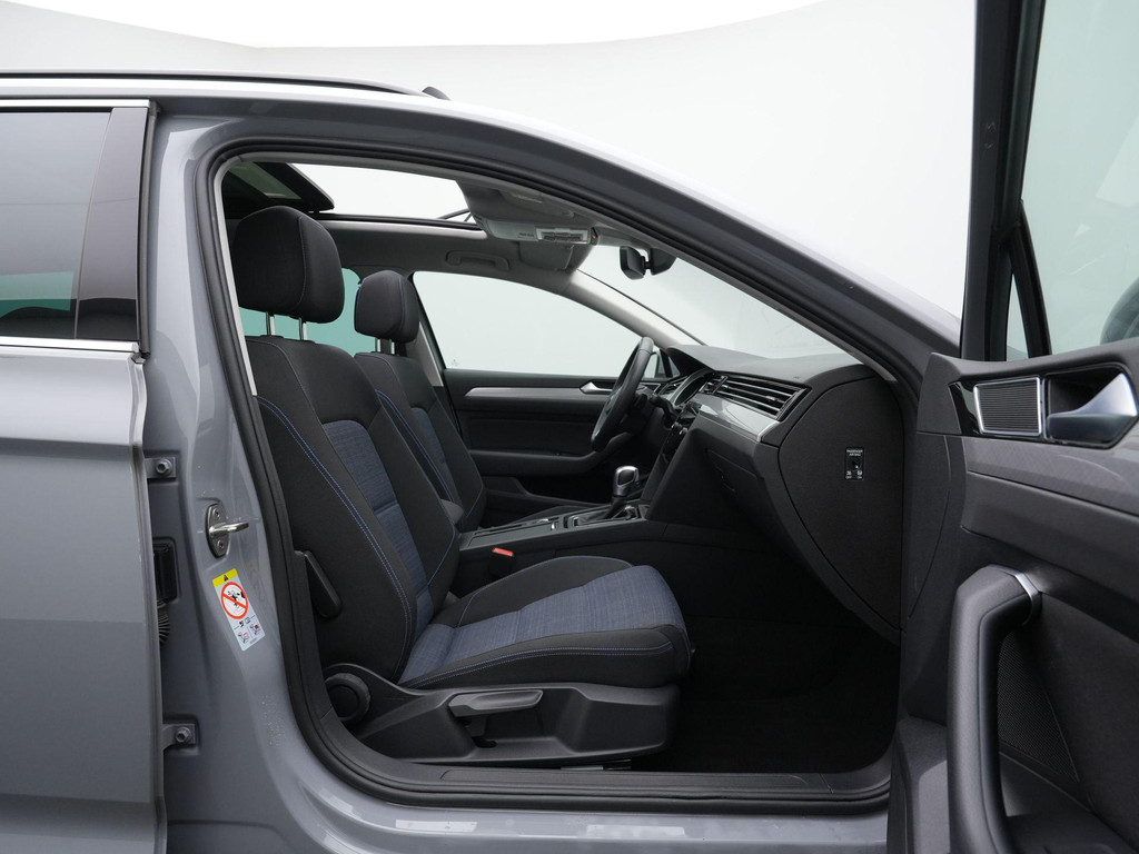 Volkswagen Passat (KJK05L) met abonnement