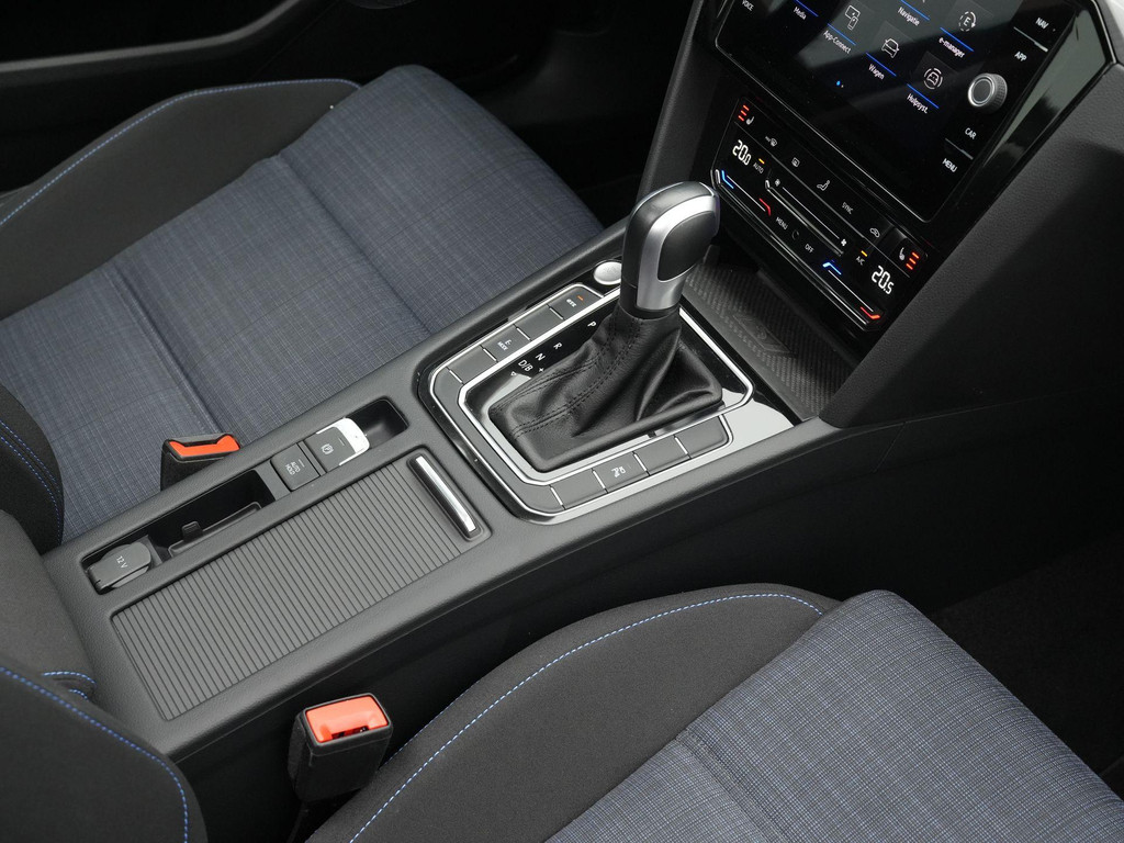 Volkswagen Passat (KJK05L) met abonnement