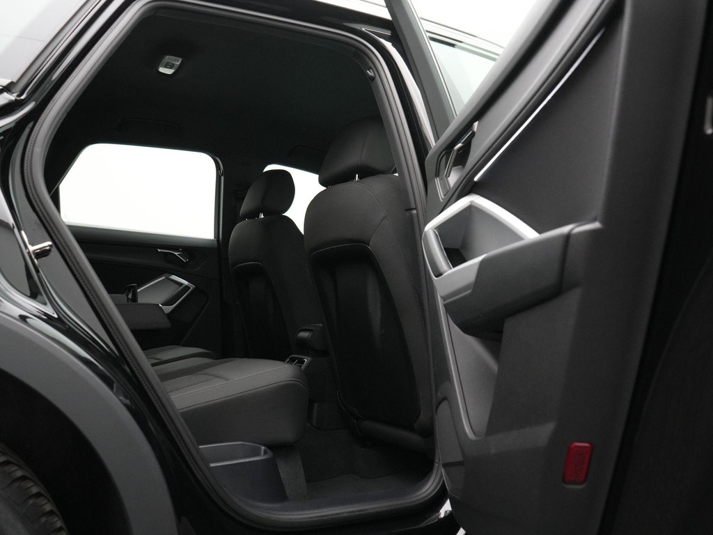 Audi Q3 (JFX41H) met abonnement