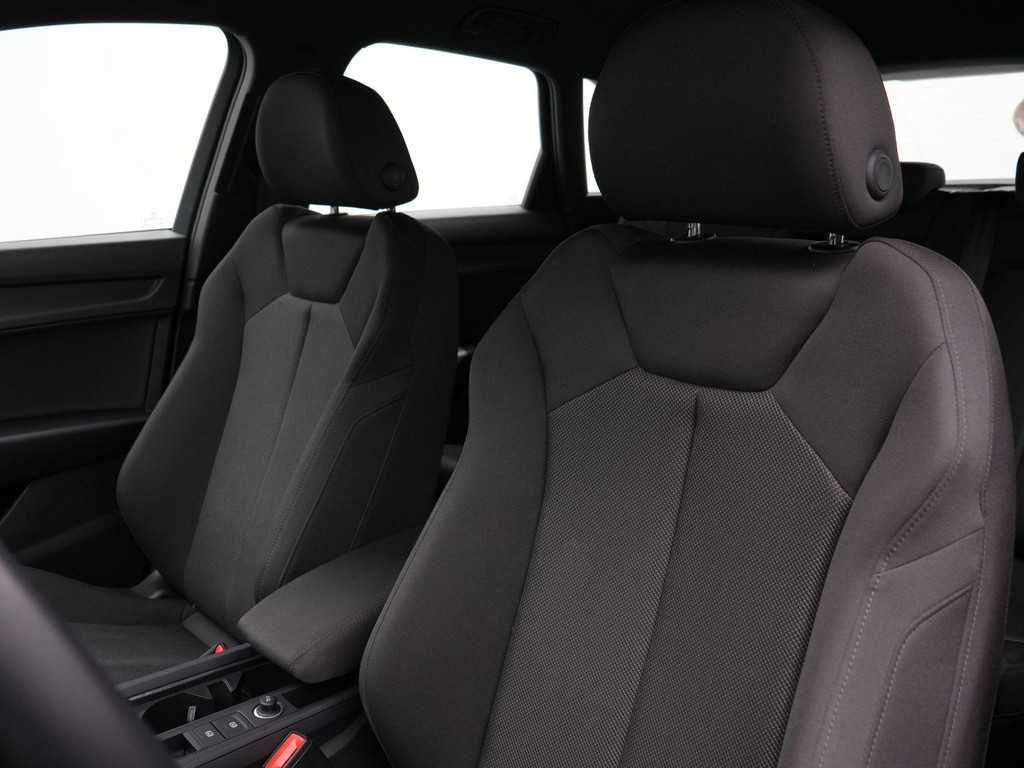 Audi Q3 (JFX41H) met abonnement