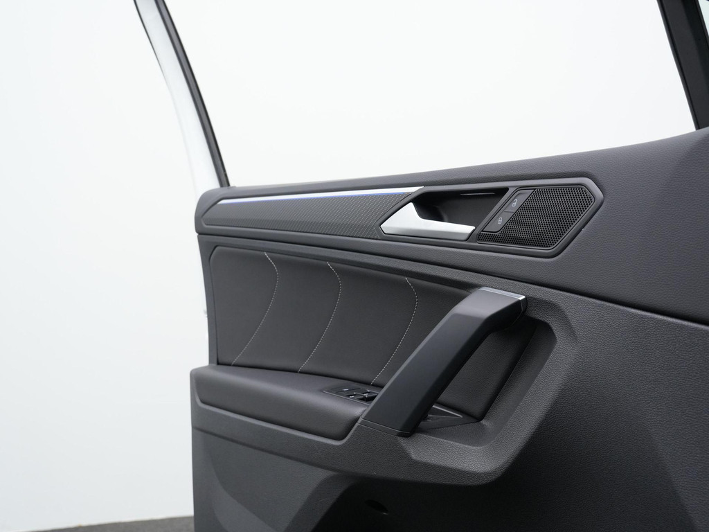 Volkswagen Tiguan (KDX04K) met abonnement