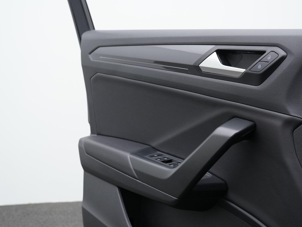Volkswagen T-Roc (KGP96N) met abonnement