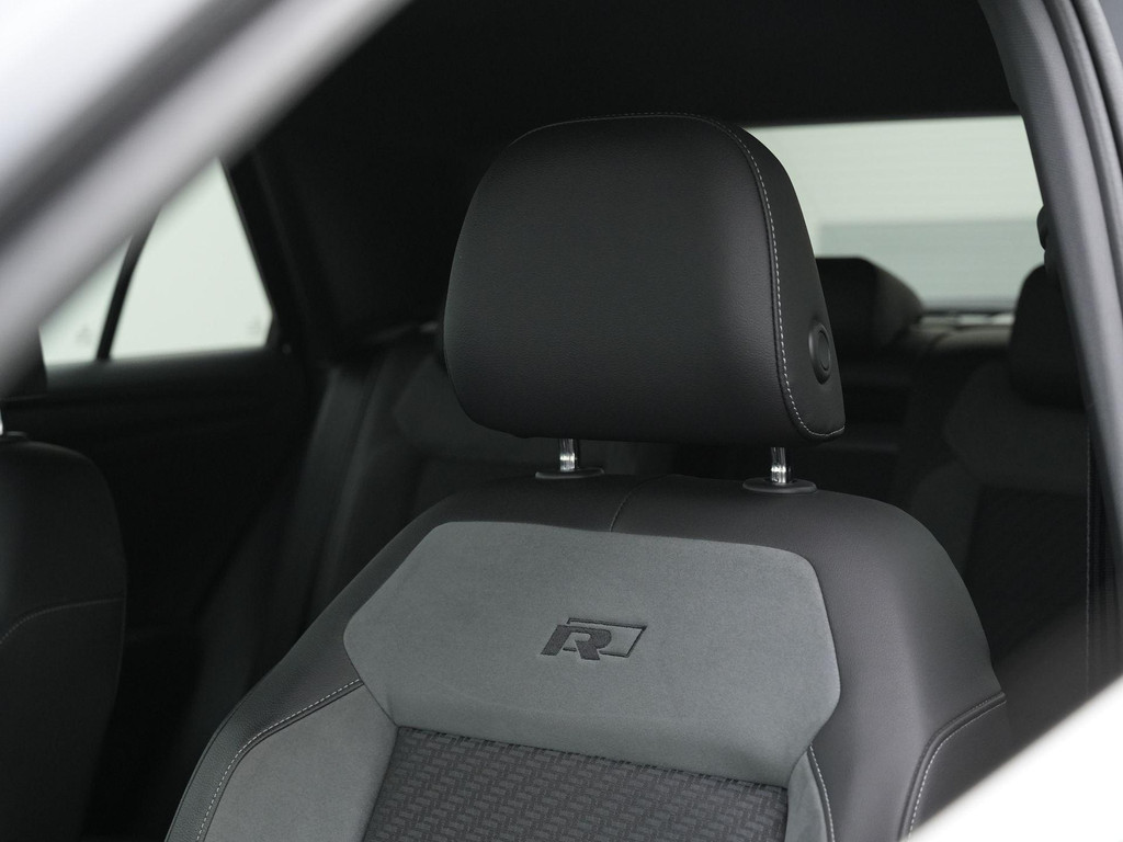 Volkswagen T-Roc (KGP96N) met abonnement