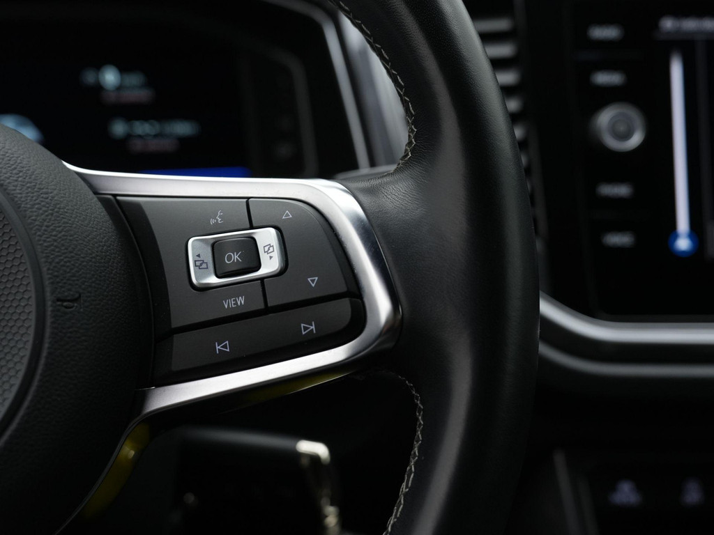 Volkswagen T-Roc (KGP96N) met abonnement
