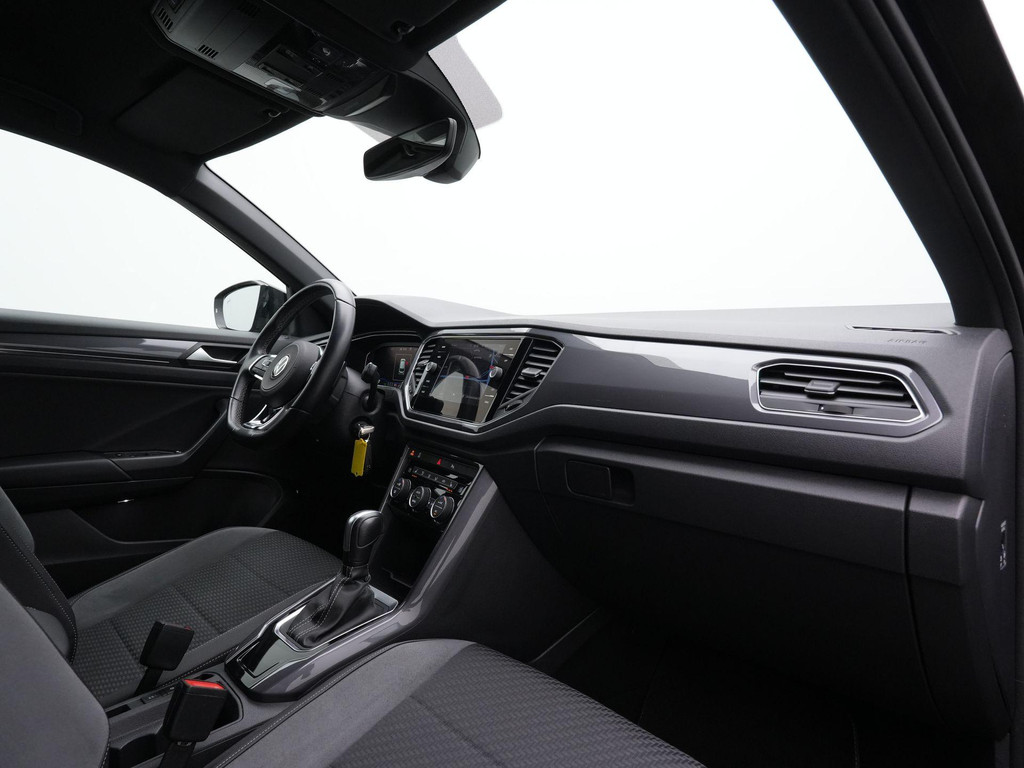Volkswagen T-Roc (KGP96N) met abonnement