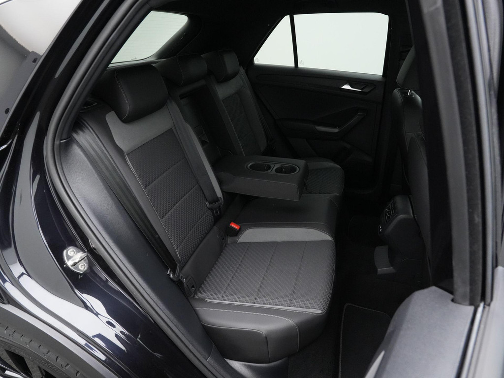 Volkswagen T-Roc (KGP96N) met abonnement